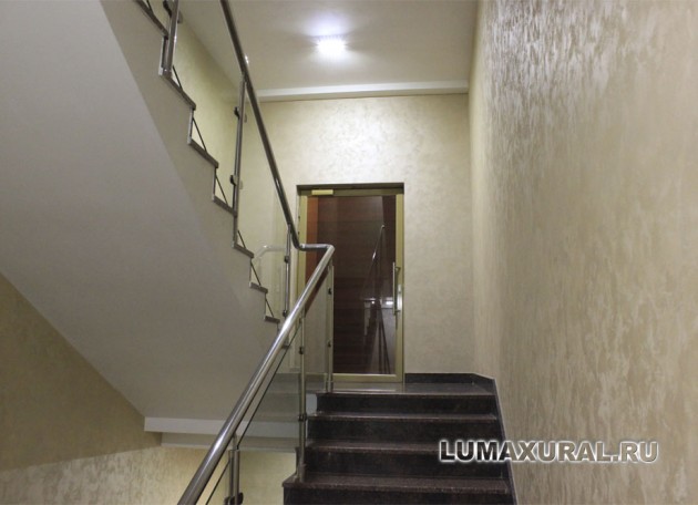 Освещение лестничного марша